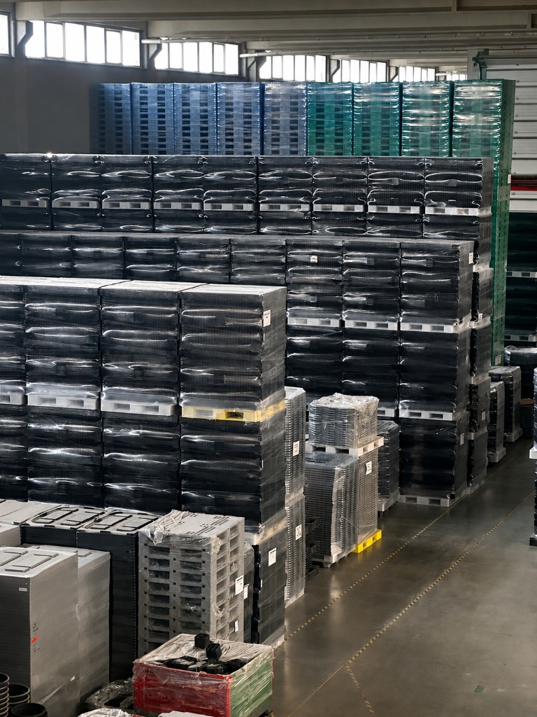 Production and warehouse floor
